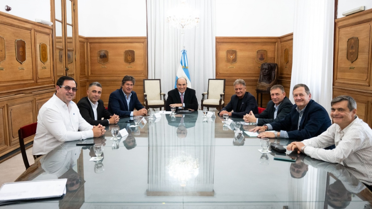 Reunin clave entre Santacroce y el Jefe de Gabinete de la Nacin